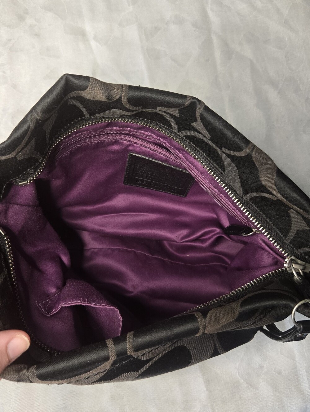 Vintage Y2K Coach Women Signature Black Shoulder Bag F15250 - Picture 8 of 11